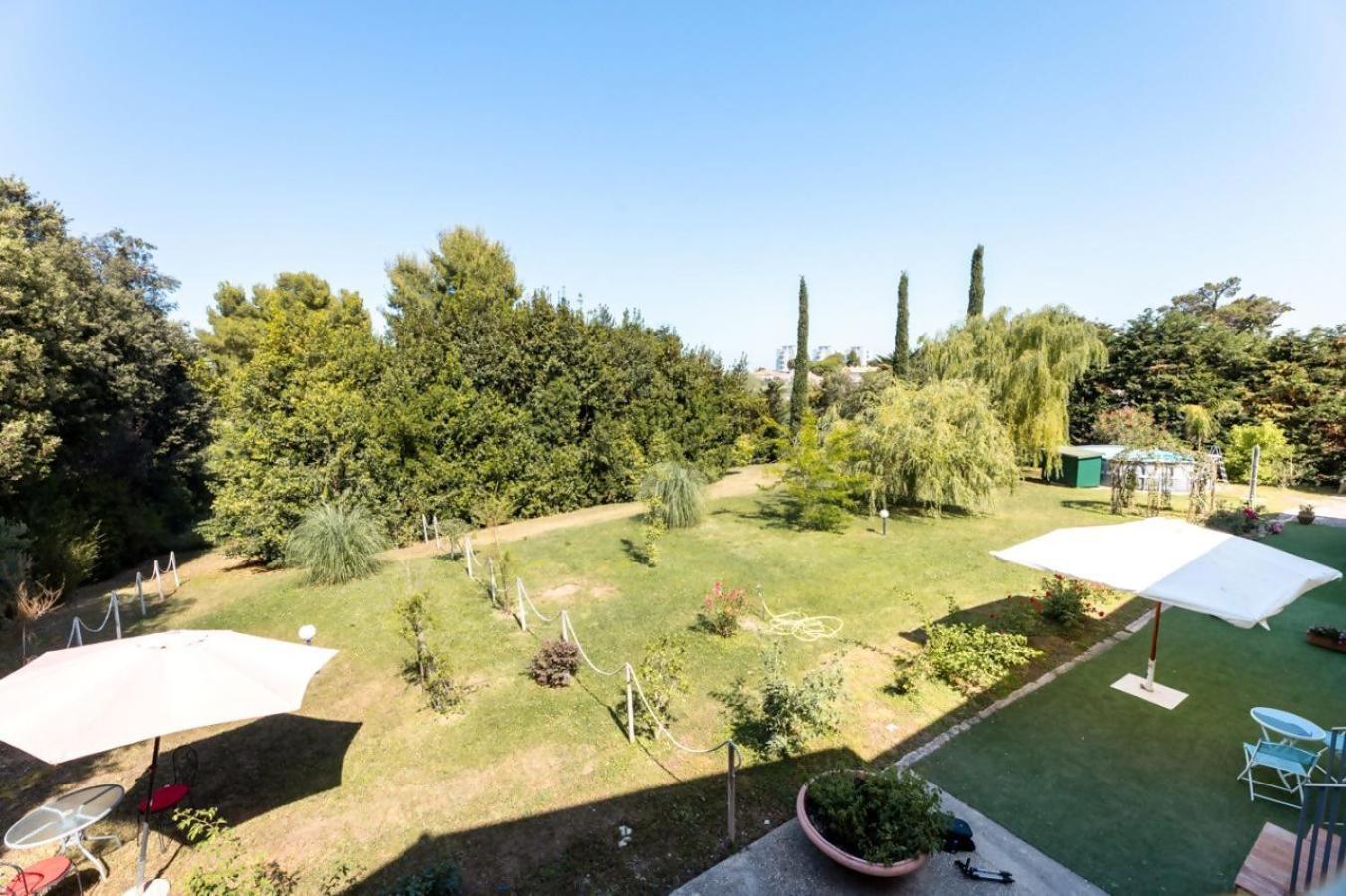 R37 Casa Tamarina Apartman Numana Kültér fotó